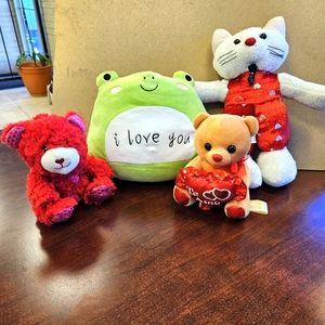 Lot of 4 Miscellaneous Plush